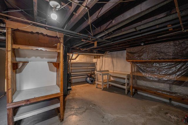 15361 S Bluff Road, South Beloit, IL 61080