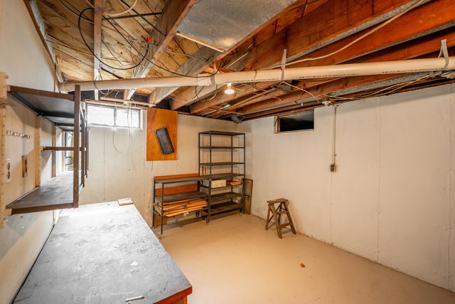 15361 S Bluff Road, South Beloit, IL 61080