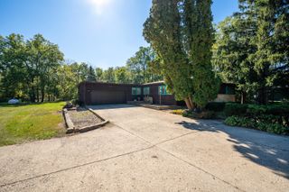 15361 S Bluff Road, South Beloit, IL 61080