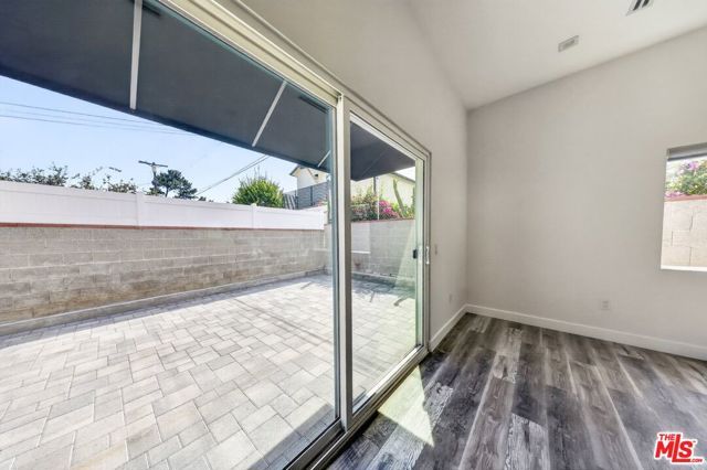 6635 Riverton Avenue, Los Angeles, CA 91606