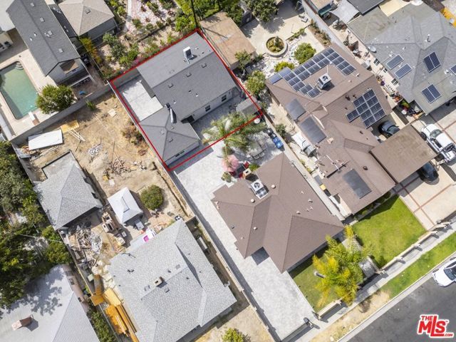 6635 Riverton Avenue, Los Angeles, CA 91606