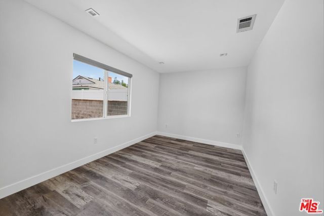 6635 Riverton Avenue, Los Angeles, CA 91606