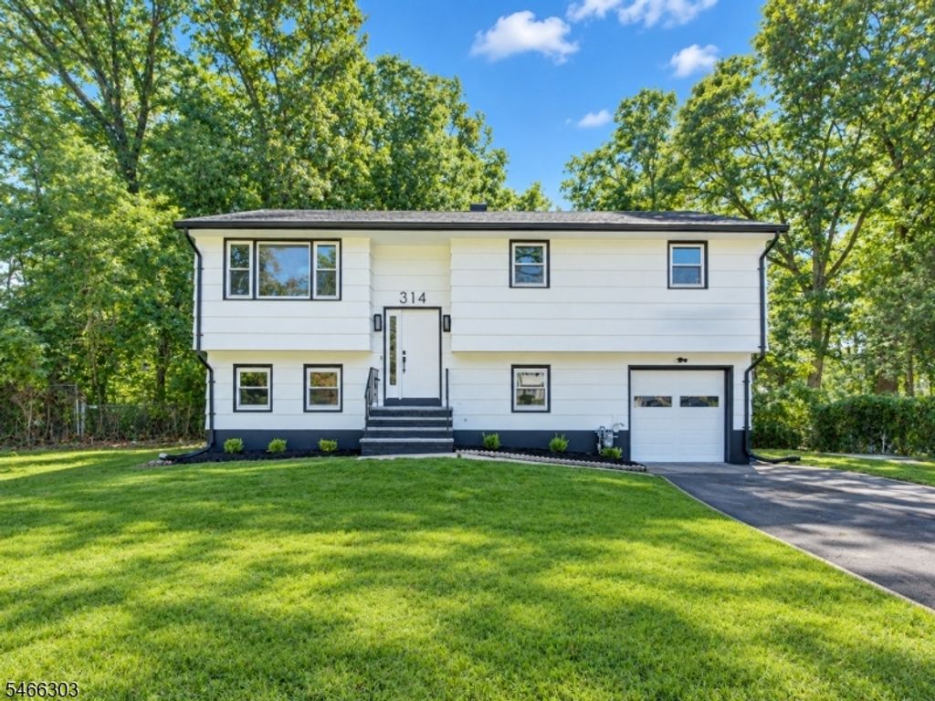 314 8Th St, Piscataway Twp., NJ 08854 — exterior
