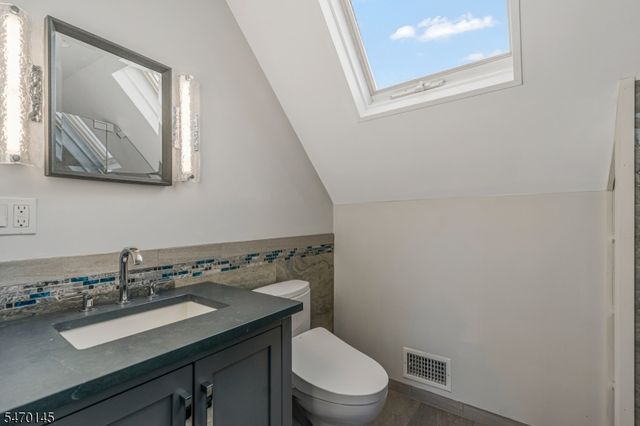 1 Partridge Run, Warren Twp., NJ 07059