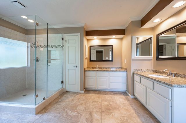 4454 Balboa Drive, Sugar Land, TX 77479