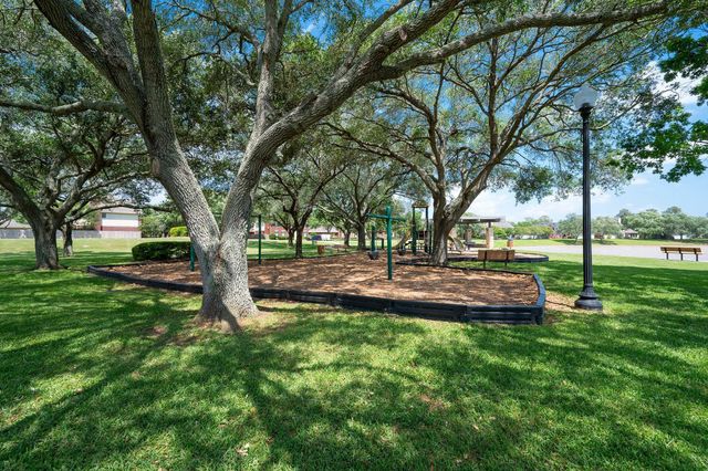 4454 Balboa Drive, Sugar Land, TX 77479