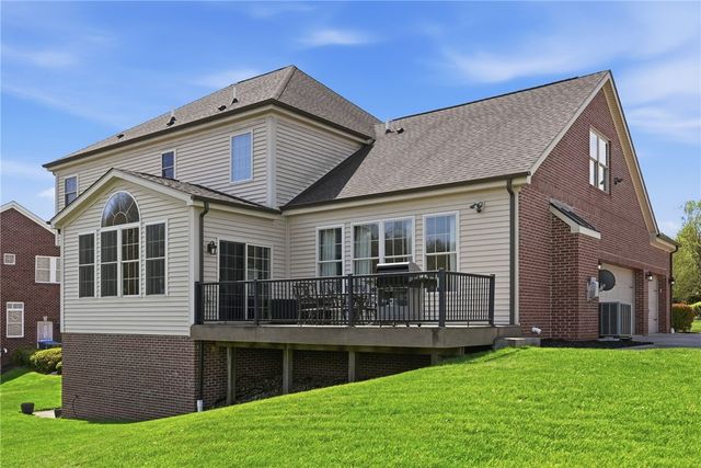 104 Dalliance Ct, Cranberry Twp, PA 16066