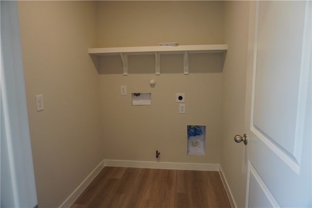 2685 Eltonne Gardens Dr, Corpus Christi, TX 78415