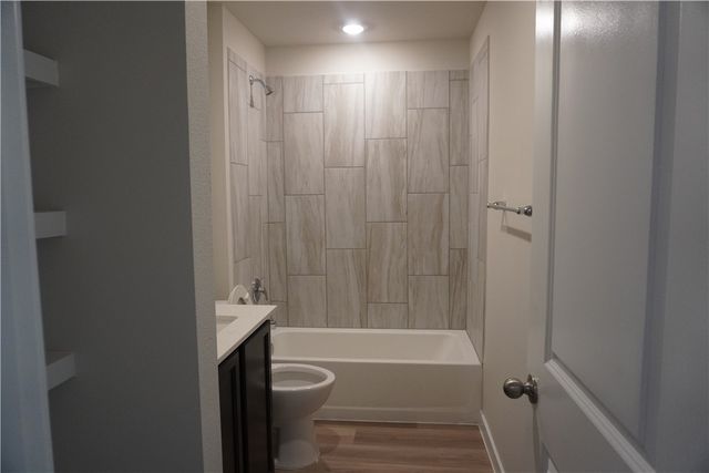 2685 Eltonne Gardens Dr, Corpus Christi, TX 78415