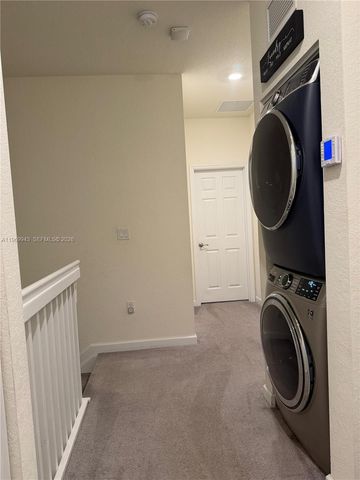 10515 W 33rd Ct, Hialeah, FL 33018