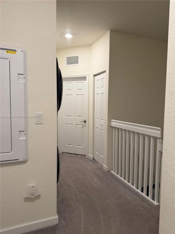 10515 W 33rd Ct, Hialeah, FL 33018