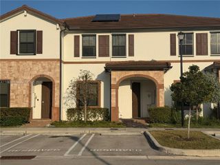 10515 W 33rd Ct, Hialeah, FL 33018