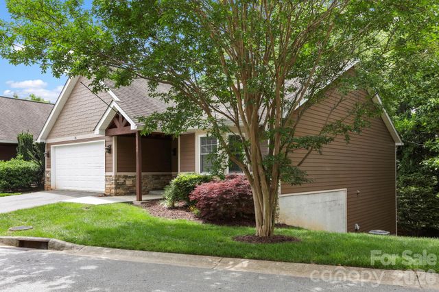 15 Kaylor Drive, Arden, NC 28704