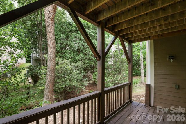 15 Kaylor Drive, Arden, NC 28704