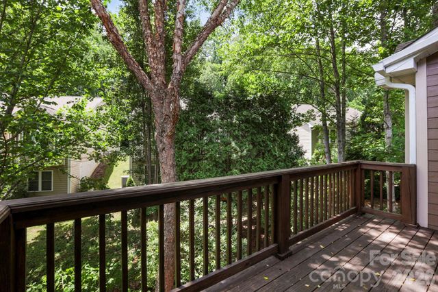 15 Kaylor Drive, Arden, NC 28704
