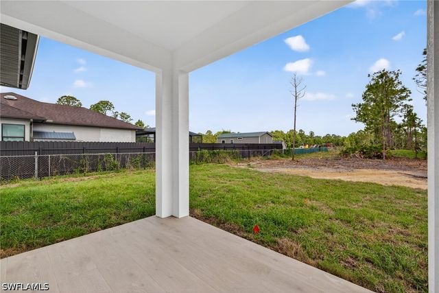 3225 43rd AVE NE, Naples, FL 34120