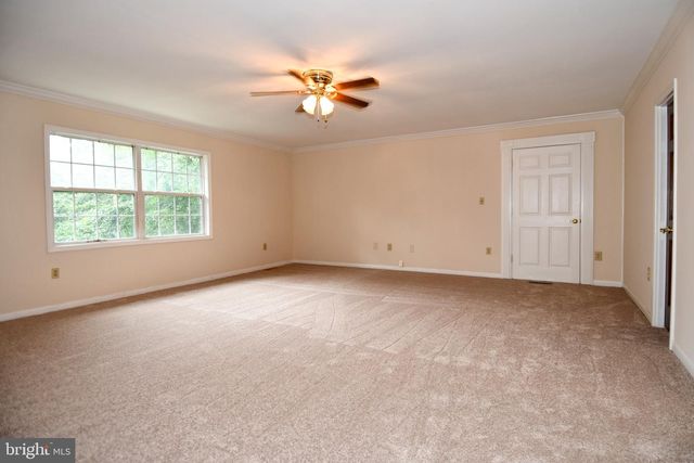 3203 RIVERVIEW DR, Triangle, VA 22172