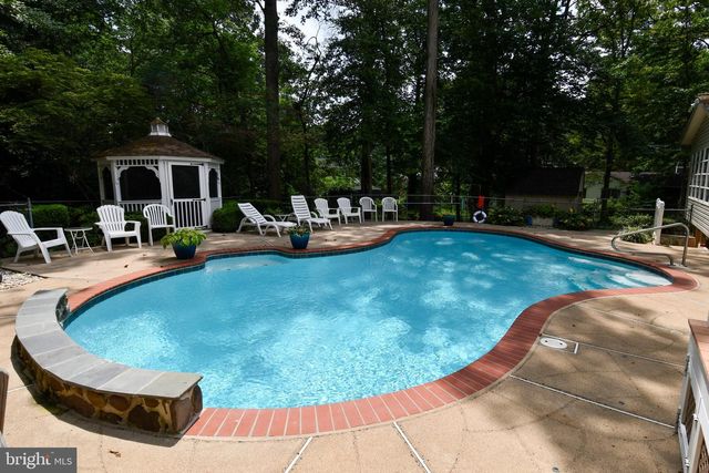 3203 RIVERVIEW DR, Triangle, VA 22172