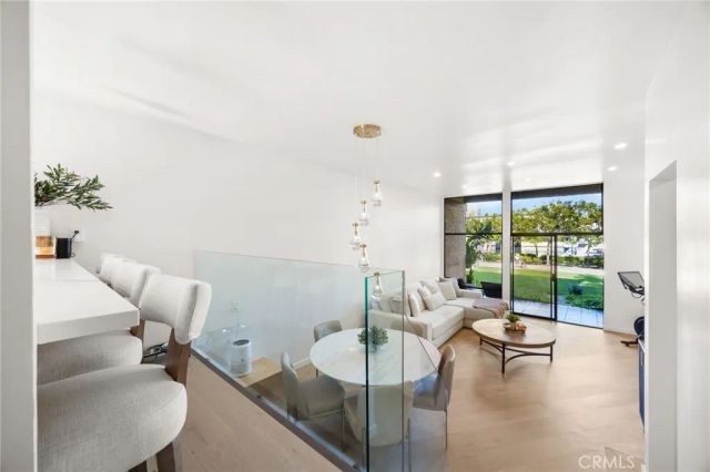 8103 N Marina Pacifica Drive North, Long Beach, CA 90803