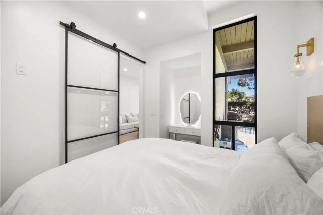 8103 N Marina Pacifica Drive North, Long Beach, CA 90803