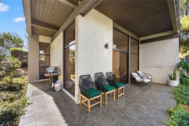 8103 N Marina Pacifica Drive North, Long Beach, CA 90803