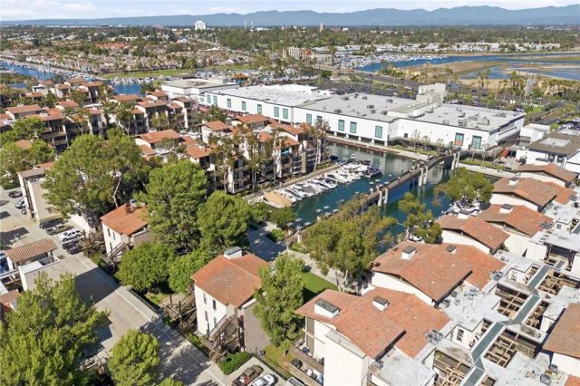 8103 N Marina Pacifica Drive North, Long Beach, CA 90803