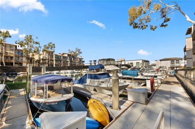 8103 N Marina Pacifica Drive North, Long Beach, CA 90803