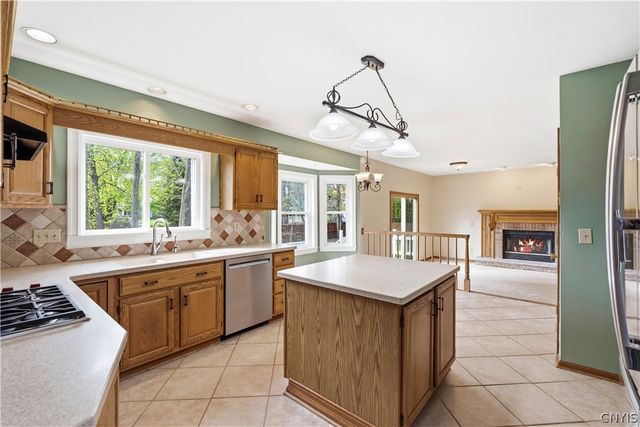 6567 Garlock Lane, Lysander, NY 13027