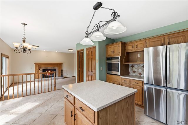 6567 Garlock Lane, Lysander, NY 13027