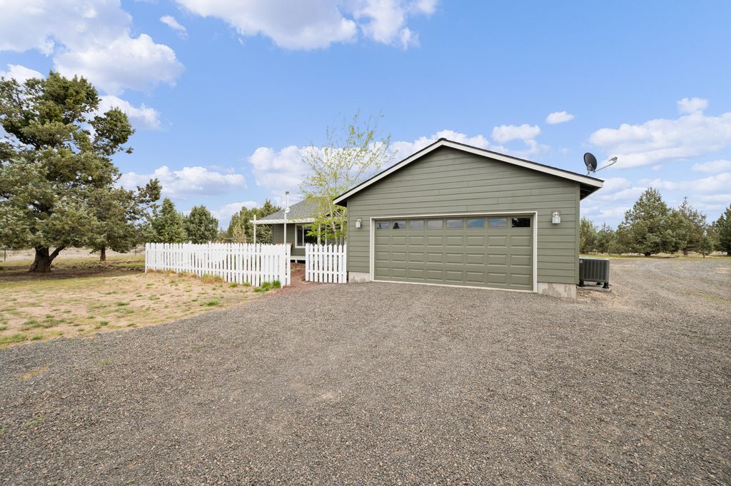 16625 SW Dove Road, Terrebonne, OR 97760