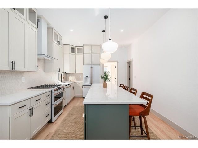 1643 Adams St, Denver, CO 80206