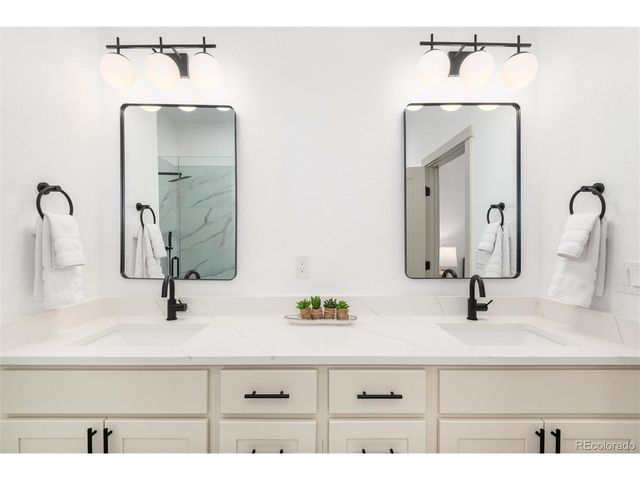 1643 Adams St, Denver, CO 80206