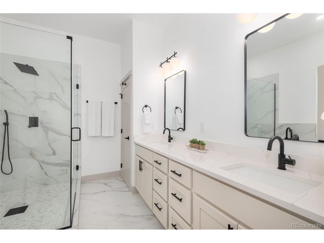 1643 Adams St, Denver, CO 80206