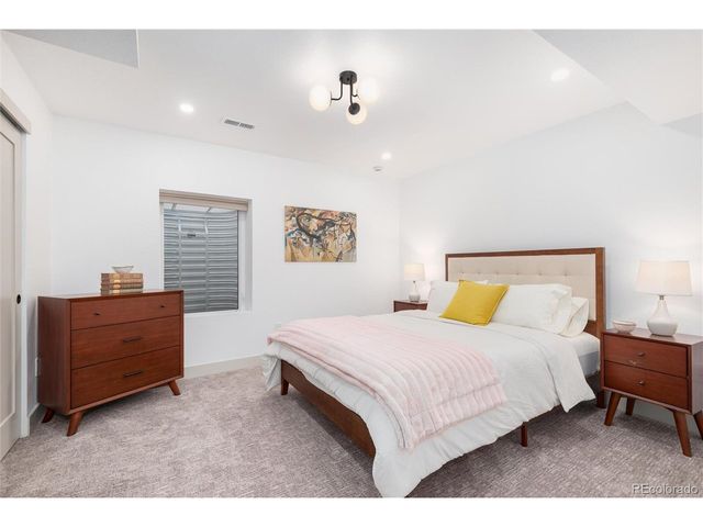 1643 Adams St, Denver, CO 80206