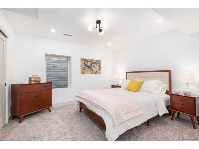 1643 Adams St, Denver, CO 80206