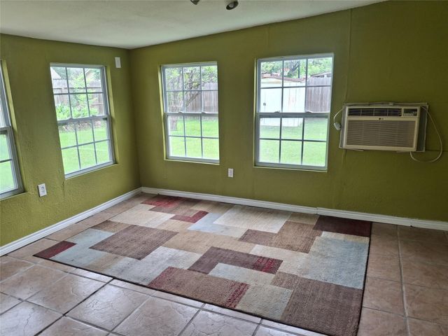 4022 Manordale Drive, Houston, TX 77082