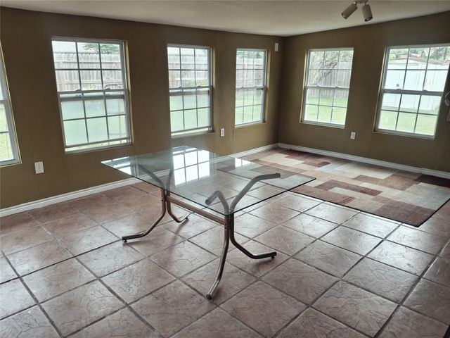 4022 Manordale Drive, Houston, TX 77082