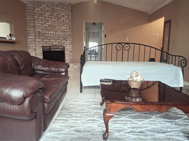 4022 Manordale Drive, Houston, TX 77082