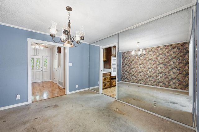 1509 Schumac Lane, Bedford, TX 76022