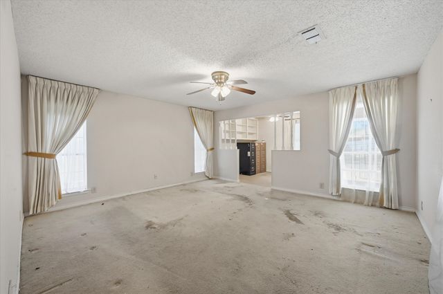 1509 Schumac Lane, Bedford, TX 76022