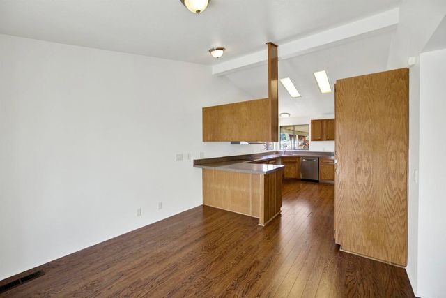 4468 Topaz Ln, Oceanside, CA 92056