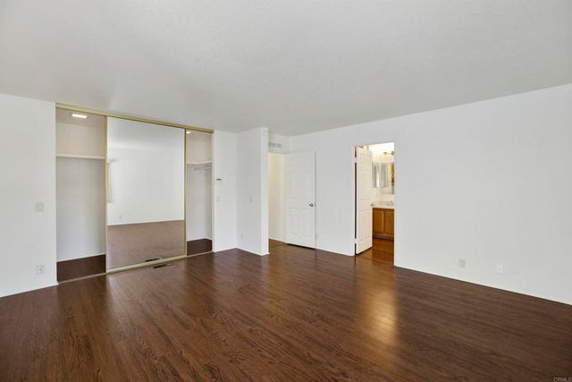 4468 Topaz Ln, Oceanside, CA 92056