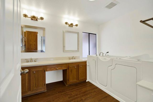 4468 Topaz Ln, Oceanside, CA 92056
