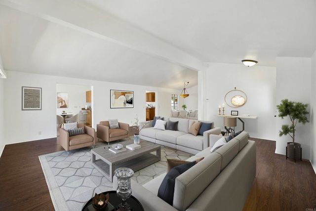 4468 Topaz Ln, Oceanside, CA 92056