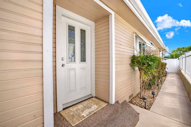 4468 Topaz Ln, Oceanside, CA 92056