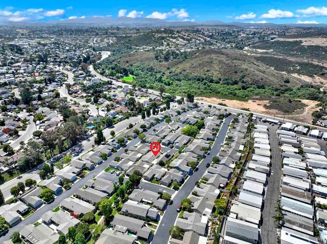 4468 Topaz Ln, Oceanside, CA 92056