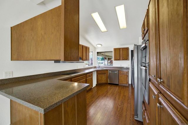 4468 Topaz Ln, Oceanside, CA 92056