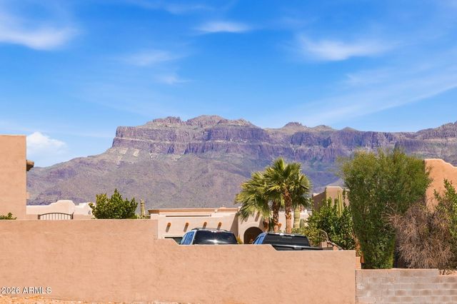 9960 E Fools Gold Place, Gold Canyon, AZ 85118