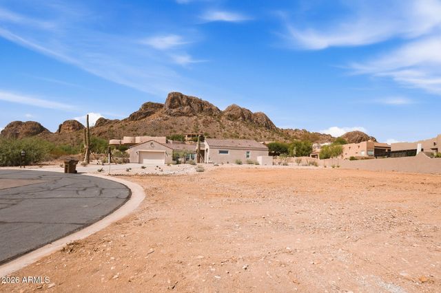 9960 E Fools Gold Place, Gold Canyon, AZ 85118