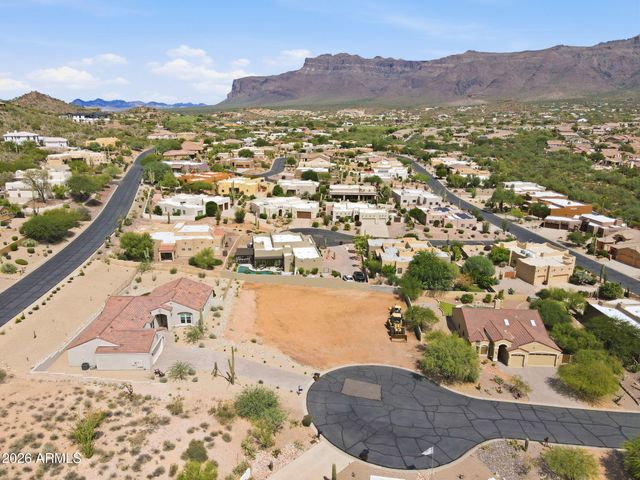 9960 E Fools Gold Place, Gold Canyon, AZ 85118